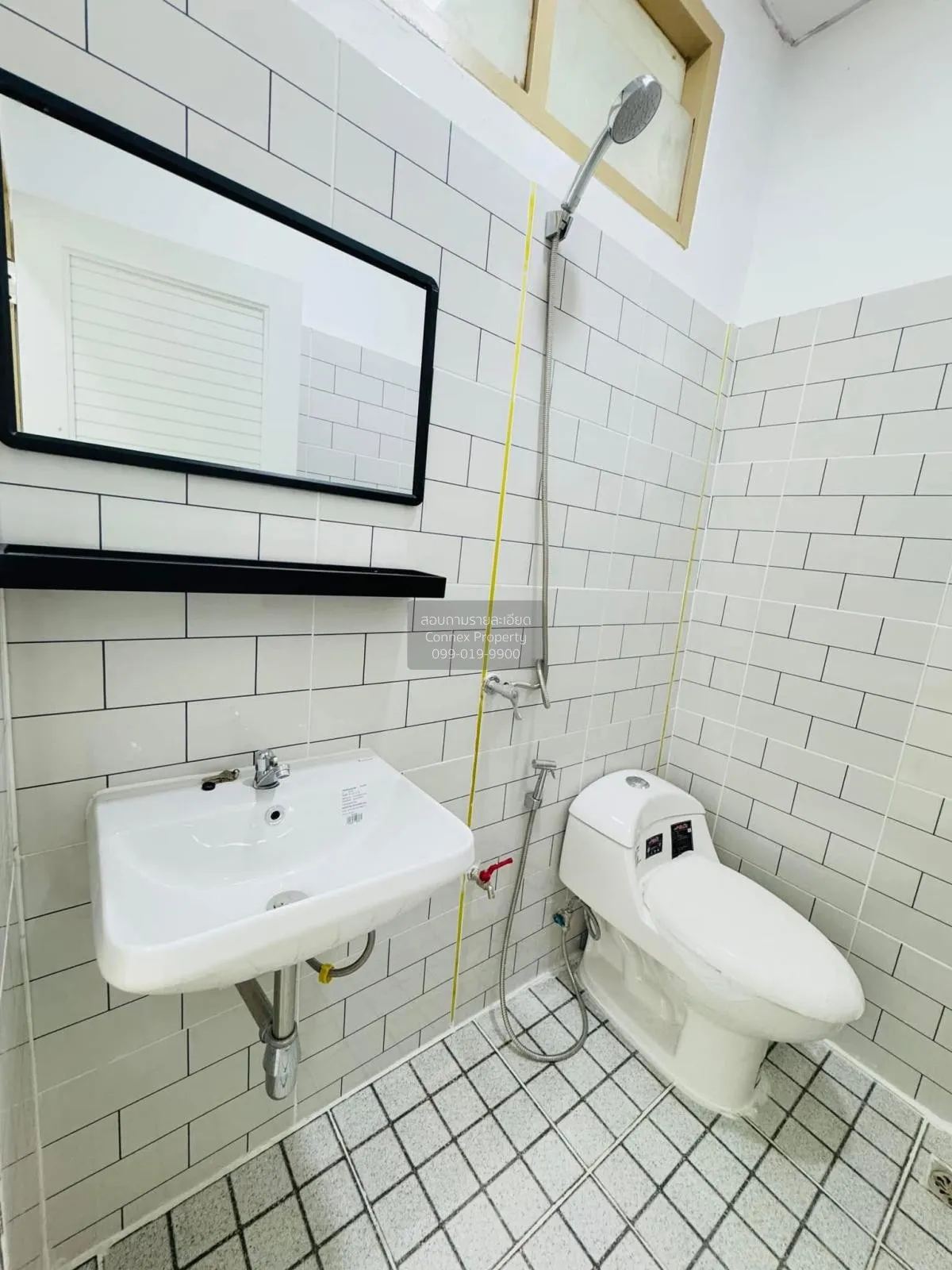 For Sale Townhouse/Townhome  , Ladda Ville 1 - 2 , newly renovate