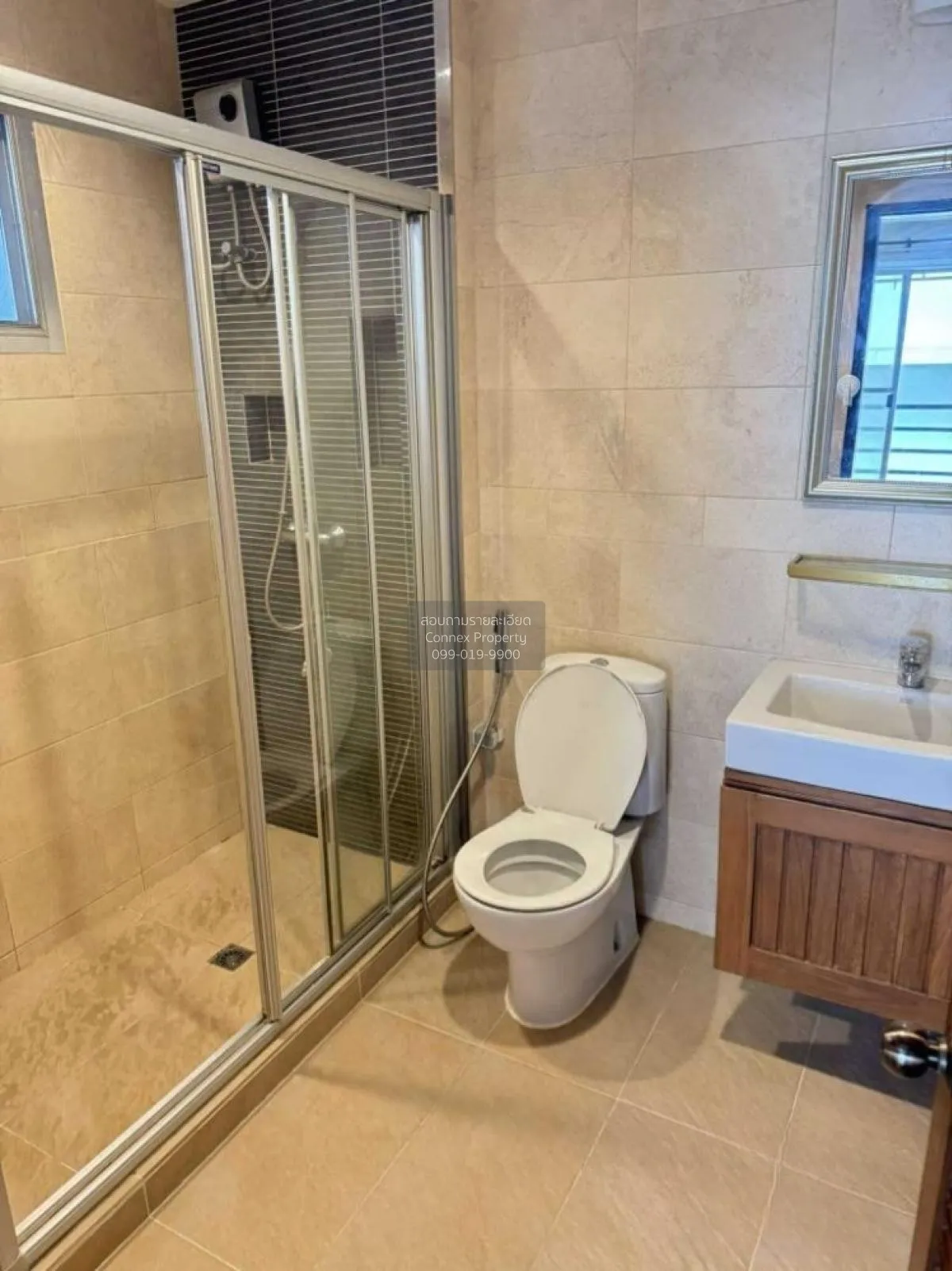 เช่าคอนโด  เดอะ วอเตอร์ฟอร์ด พระราม 4 BTS-พระโขนง คลองเตย เขต พระ