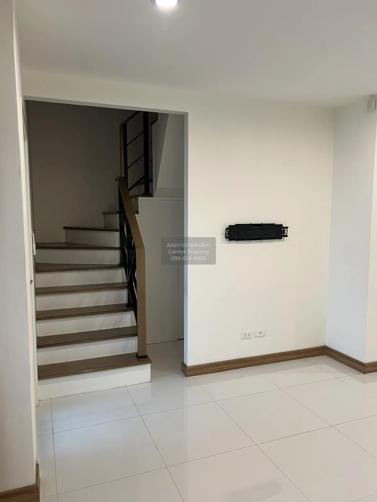 For Sale Townhouse/Townhome  , The Gallery & Nature Trend Rattana