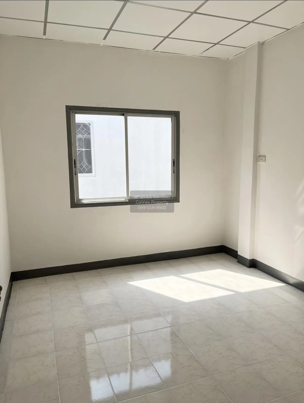 For Sale Townhouse/Townhome  , Baan Chutima , Phraek Sa , Mueang 