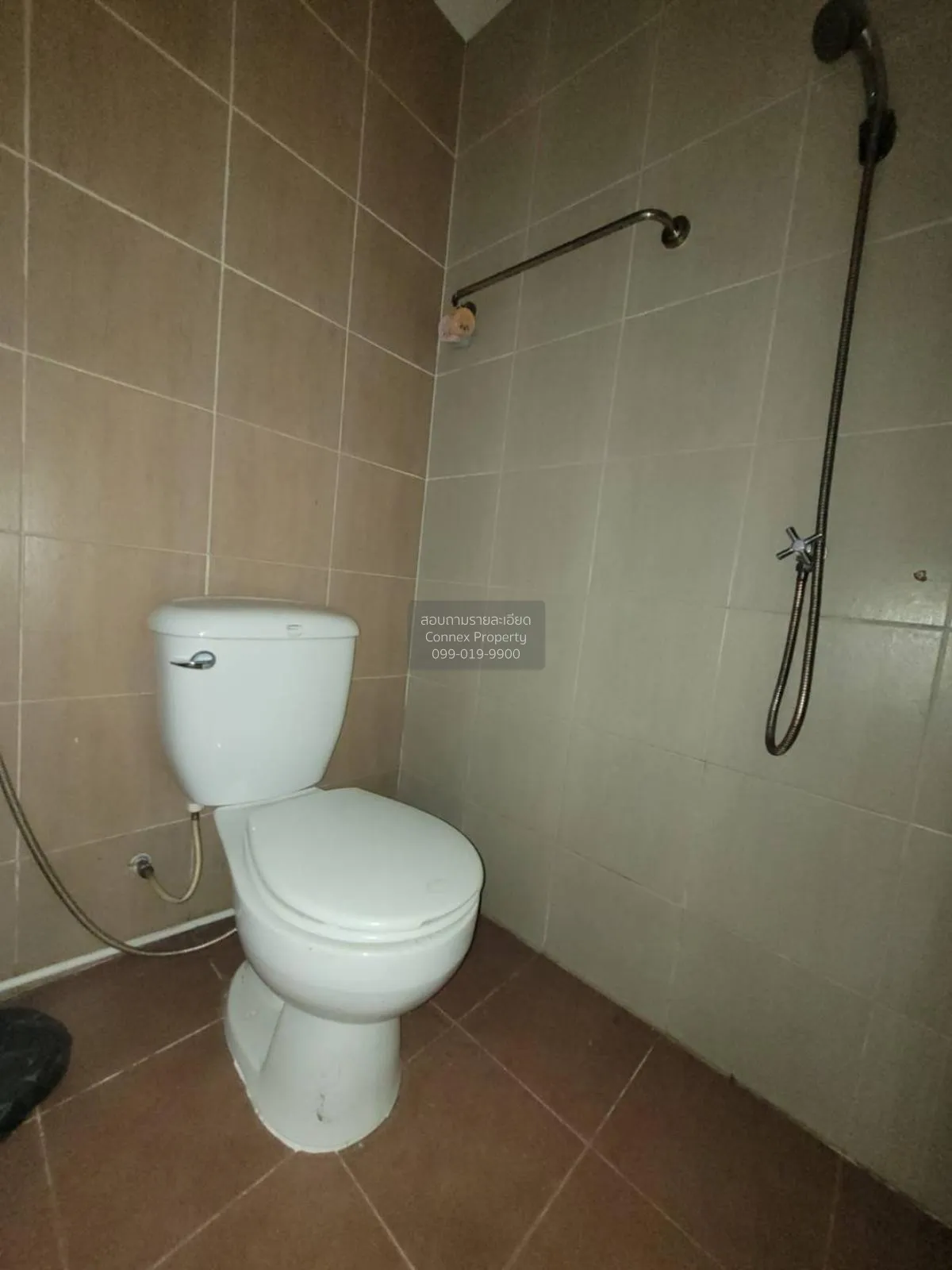 ขายอาคารพาณิชย์ เสม็ด เมืองชลบุรี ชลบุรี CX-112944