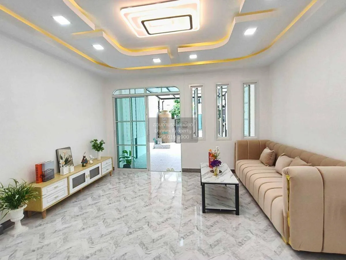 ขายทาวน์เฮ้าส์/ทาวน์โฮม  บ้านหทัยราษฎร์พัฒนา รีโนเวทใหม่ บางชัน เ