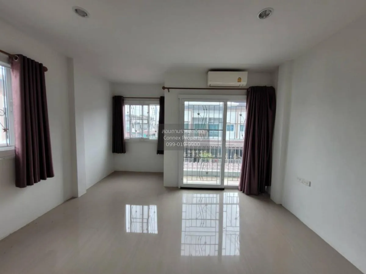 For Sale Townhouse/Townhome  , Sukjai Villa 9 , corner unit , Don