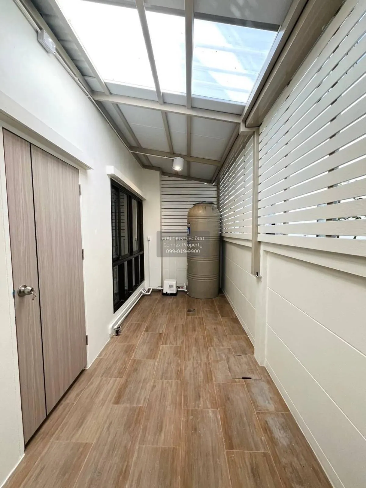 ขายทาวน์เฮ้าส์/ทาวน์โฮม  ทิพย์พิมาน บ้านริมคลอง รีโนเวทใหม่ เสาธง