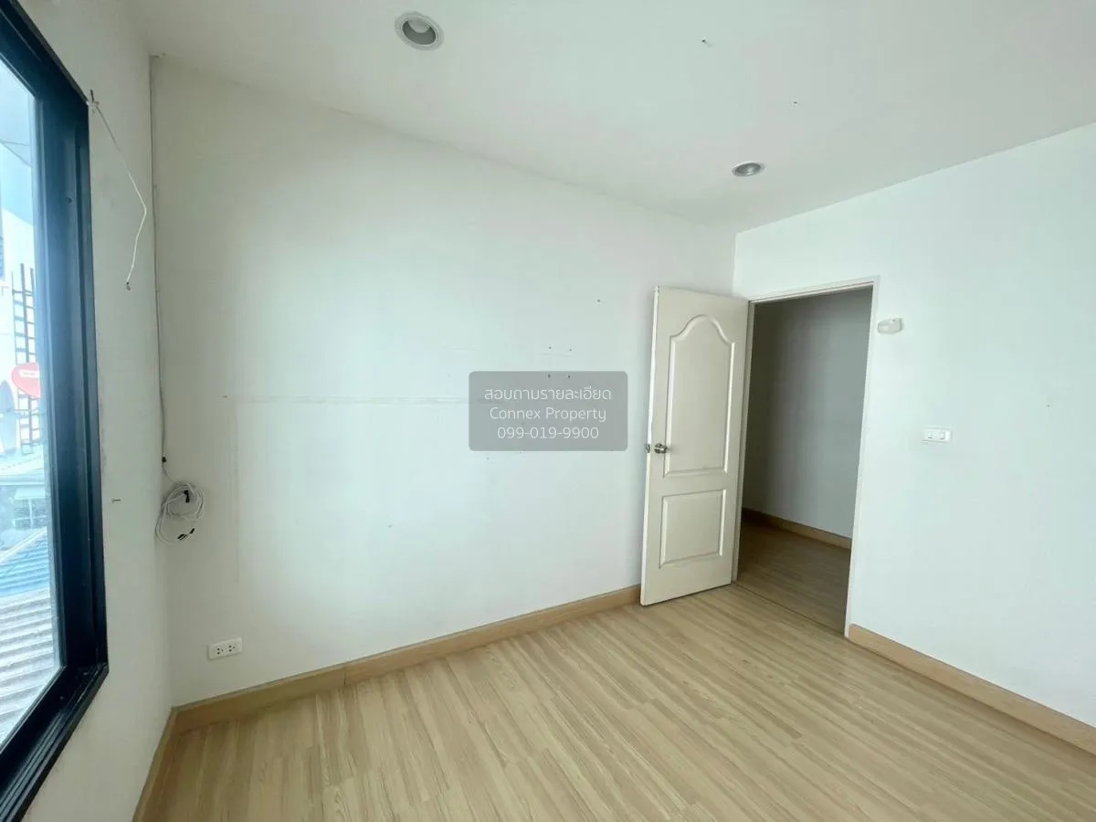 For Sale Townhouse/Townhome  , IFIELD BANGNA , Dok Mai , Prawet ,