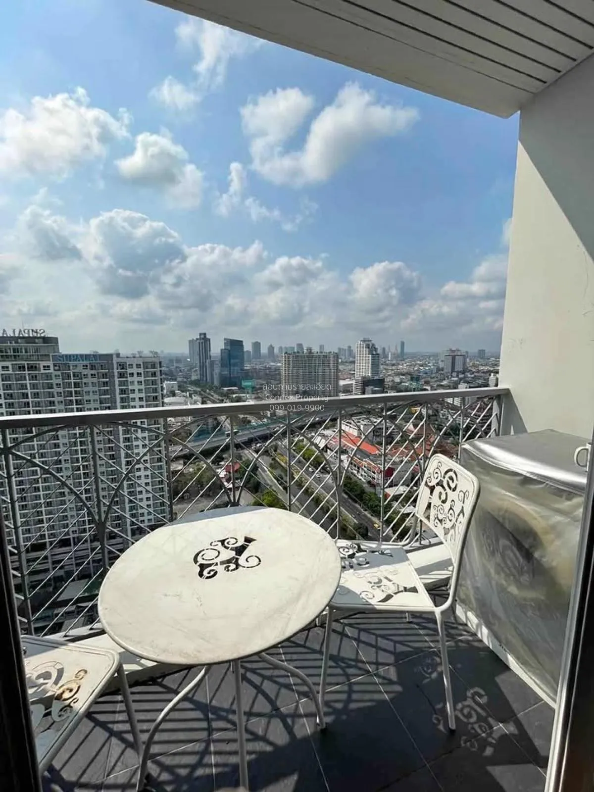 ขายคอนโด  เดอะ คอมพลีท นราธิวาส ชั้นสูง BTS-ช่องนนทรี ช่องนนทรี เ