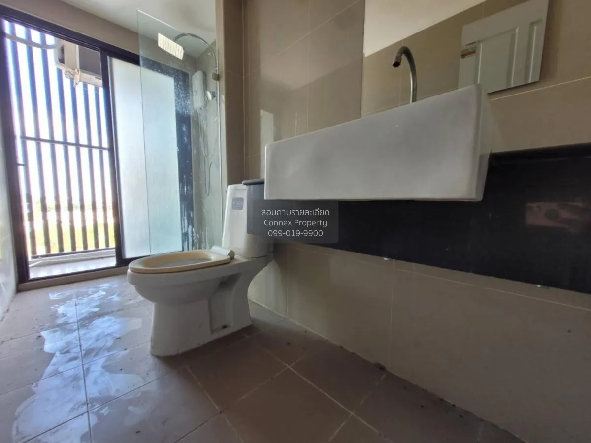 For Sale Condo , Living Avenue Bangsaen , nice view , Saen Suk , 