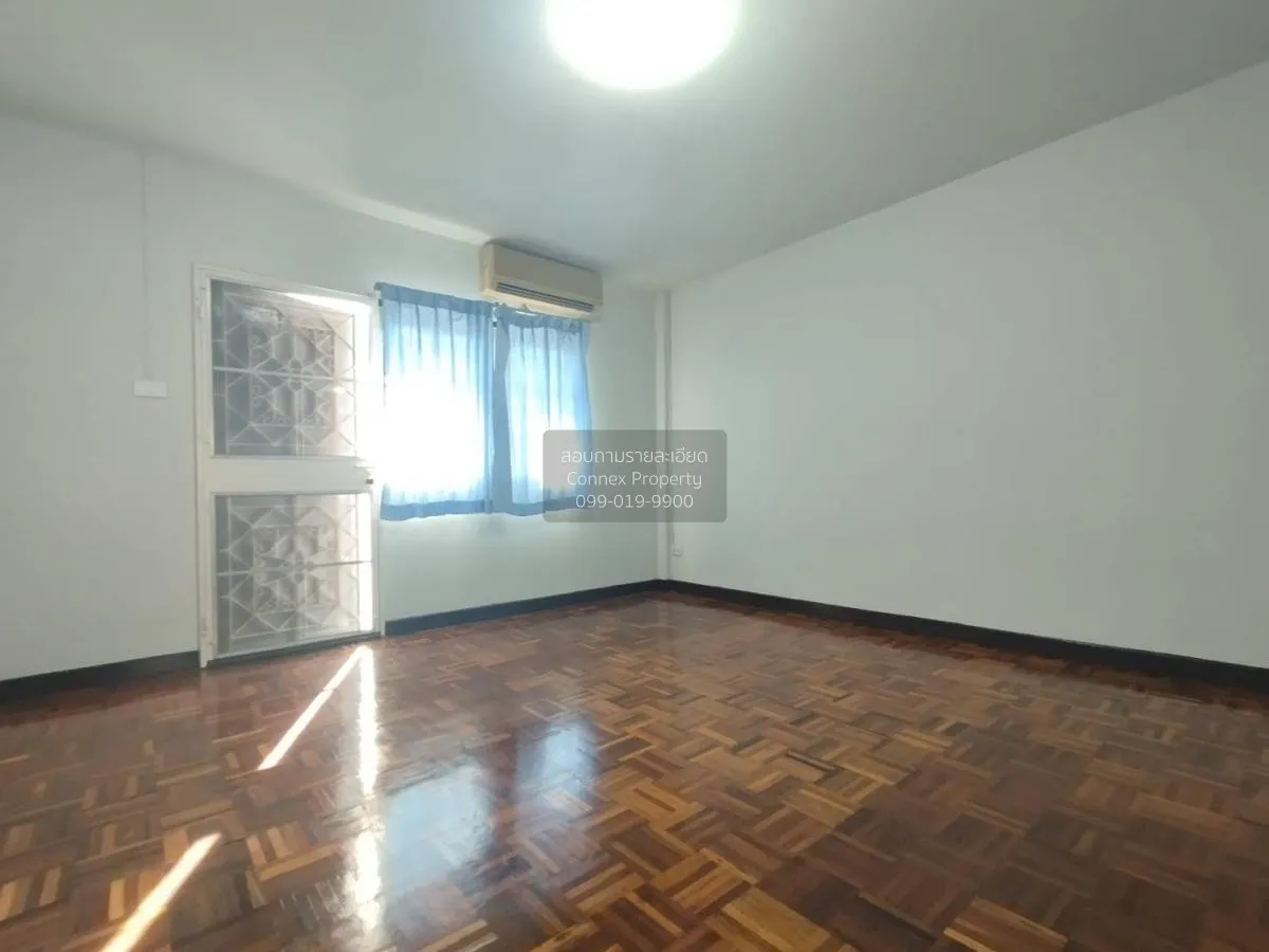 For Sale Townhouse/Townhome  , Baan Warocha 5 , Bang Phriang , Ba 4