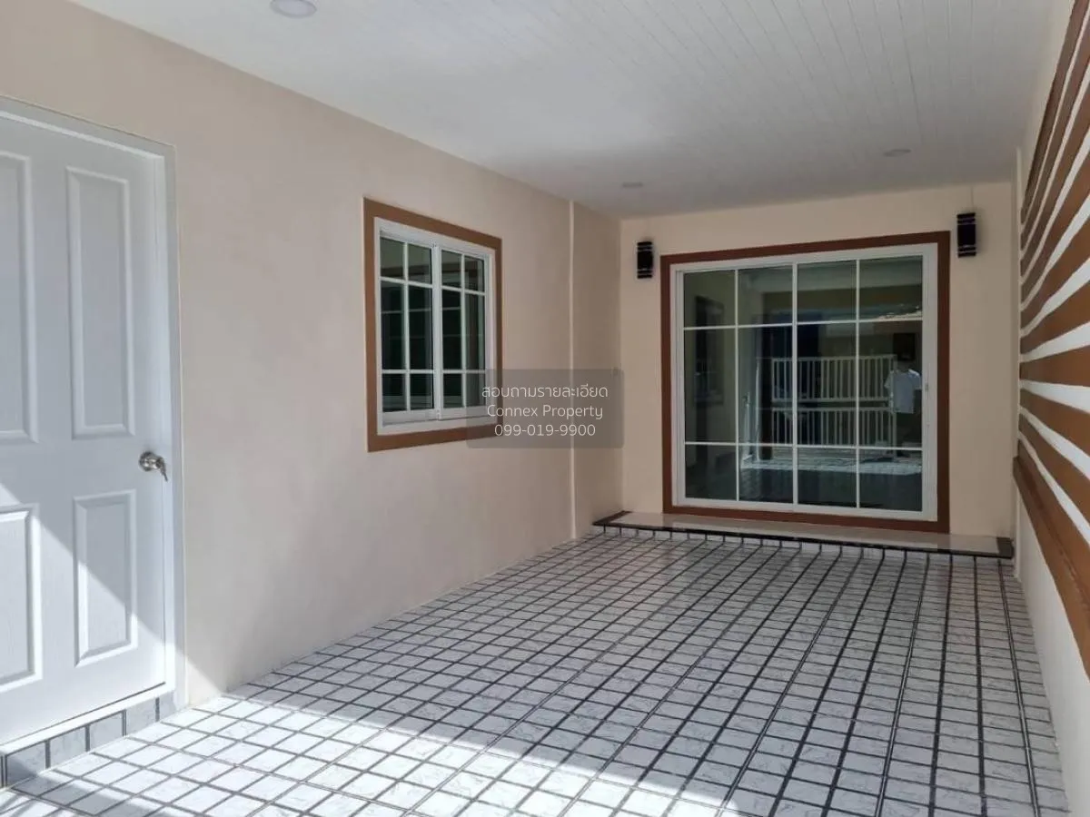 For Sale Townhouse/Townhome  , Baan Arsa House 5 , newly renovate 3