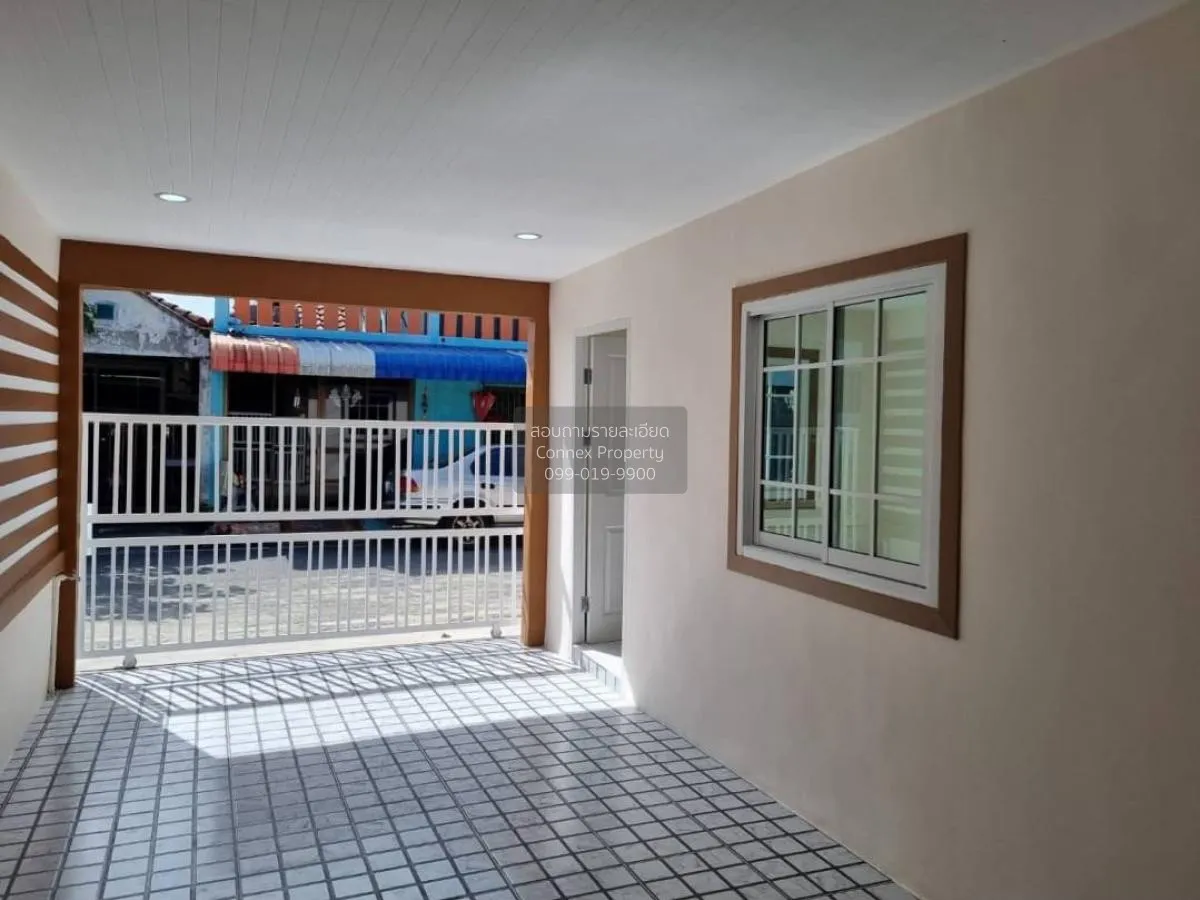 For Sale Townhouse/Townhome  , Baan Arsa House 5 , newly renovate 4