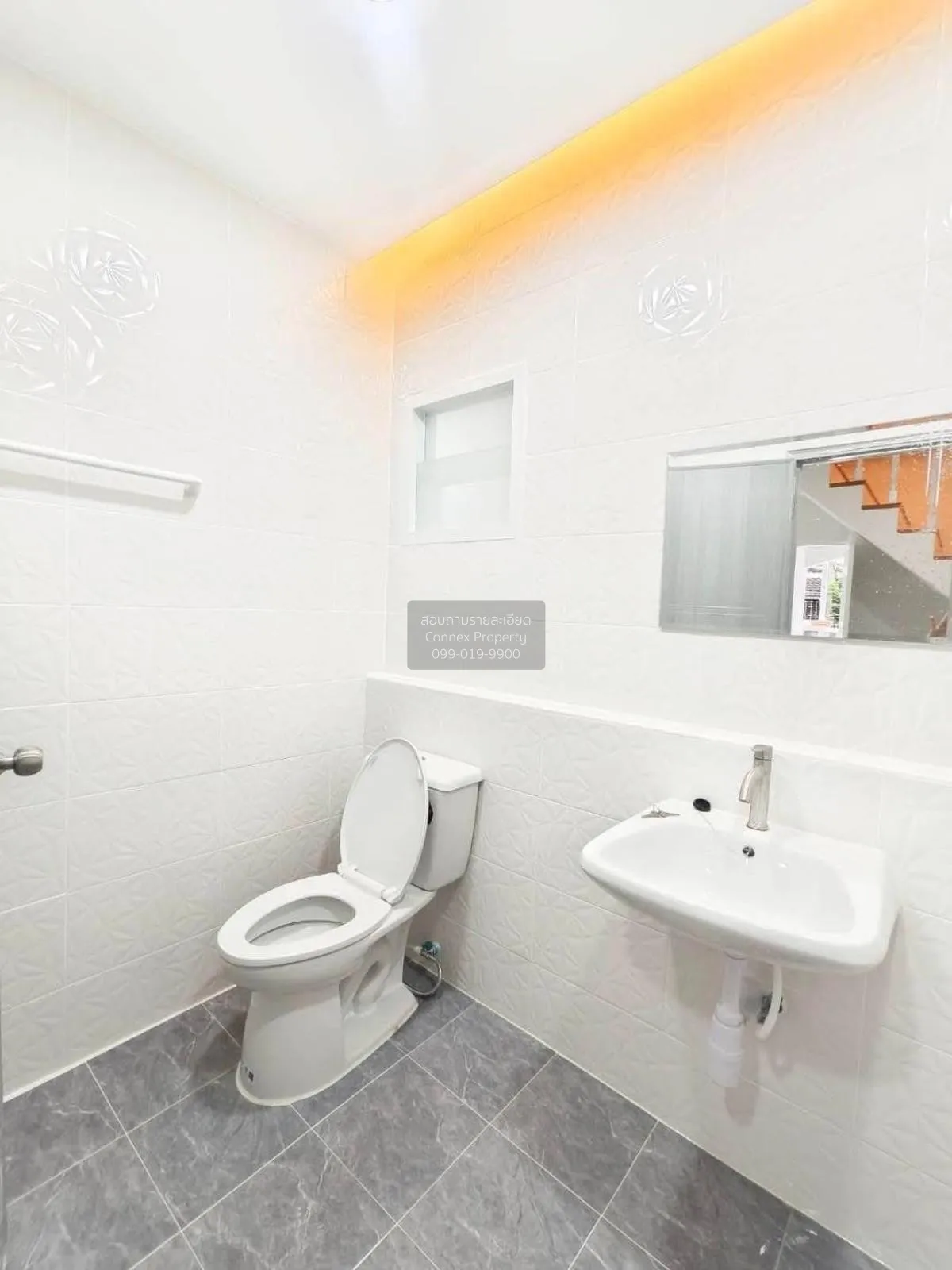 ขายทาวน์เฮ้าส์/ทาวน์โฮม  ฟ้าชมพฤกษ์ รีโนเวทใหม่ ลำลูกกา ลำลูกกา ป