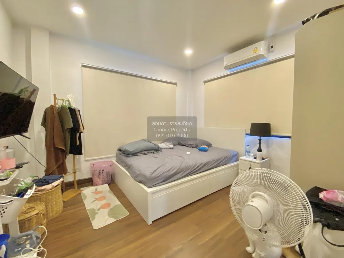 For Sale House , Mantana Srinakarin - Bangna , Bang Kaeo , Bang P