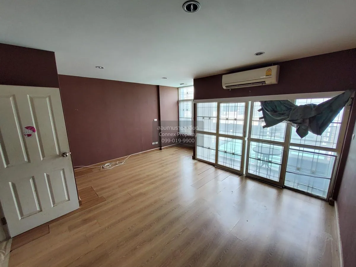 For Sale Townhouse/Townhome  , THE PARK @ FASHION , newly renovat