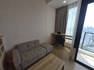 เช่าคอนโด  ไซมิส พระราม 9 (แลนด์มาร์ค @MRTA Station) ห้วยขวาง เขต บางกะปิ กรุงเทพ CX-113425