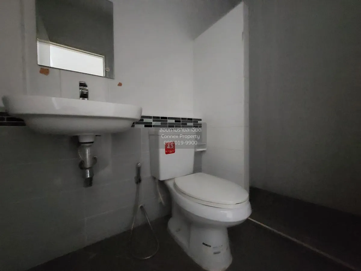 For Sale Townhouse/Townhome  , Preseo Plus One Amata Nakorn-Nong 