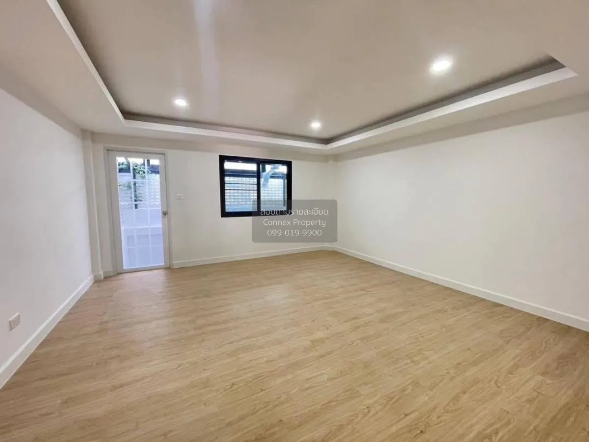 ขายทาวน์โฮม 3 ชั้น ติวานนท์ 43 รีโนเวทใหม่ ท่าทราย เมืองนนทบุรี น