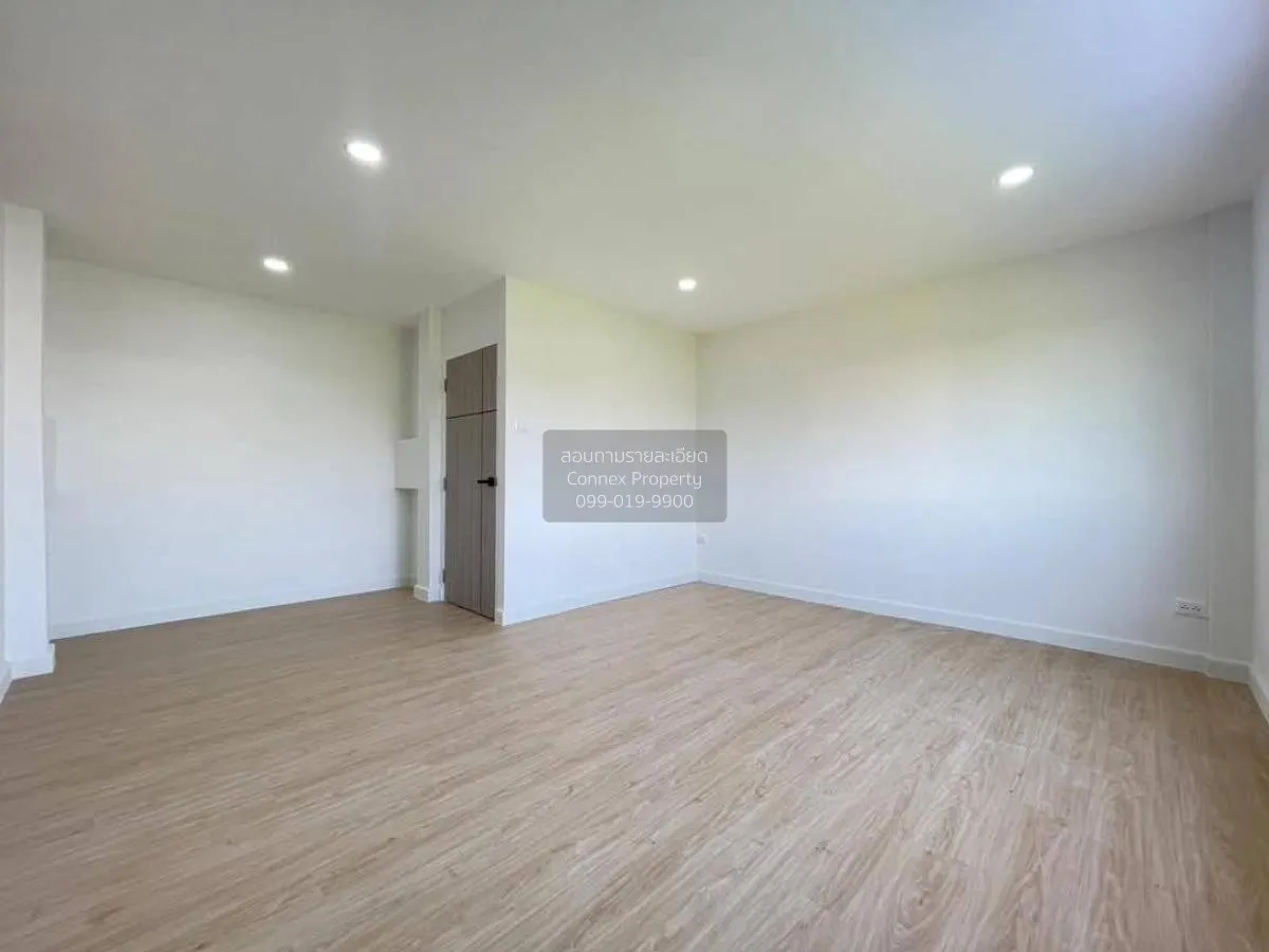 ขายทาวน์โฮม 3 ชั้น ติวานนท์ 43 รีโนเวทใหม่ ท่าทราย เมืองนนทบุรี น