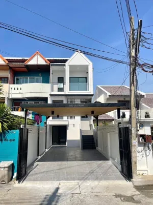 ขายทาวน์โฮม 3 ชั้น ติวานนท์ 43 รีโนเวทใหม่ ท่าทราย เมืองนนทบุรี นนทบุรี CX-113511