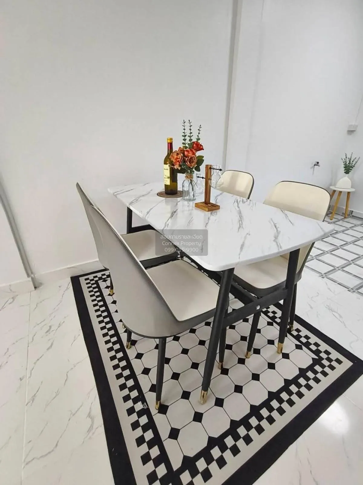 ขายทาวน์เฮ้าส์/ทาวน์โฮม  แดนทองวิลเลจ วัชรพล รีโนเวทใหม่ ท่าแร้ง 