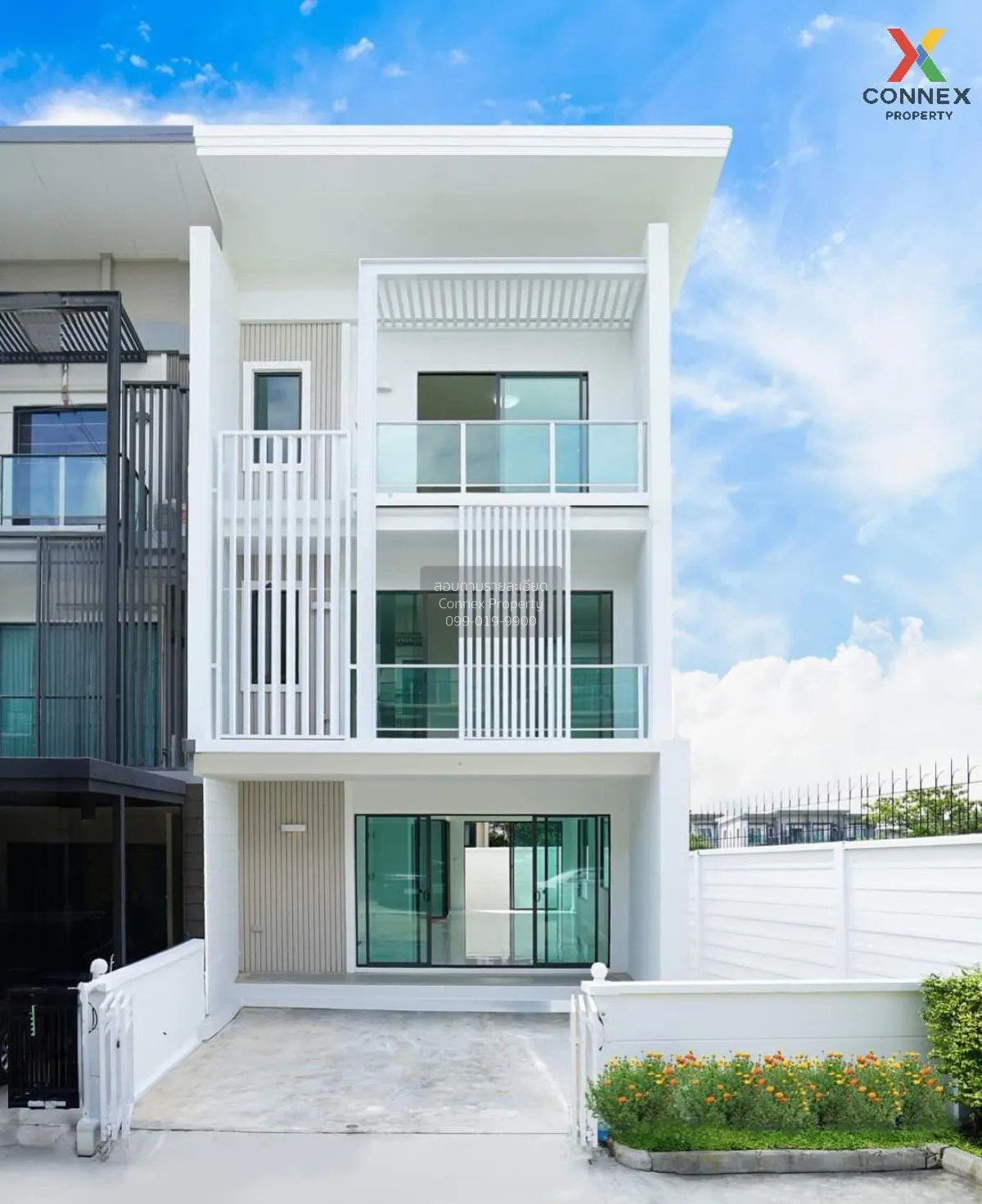 ขายทาวน์เฮ้าส์/ทาวน์โฮม  ทาวน์ อเวนิว เมิร์จ รัตนาธิเบศร์ MRT-สาม 1