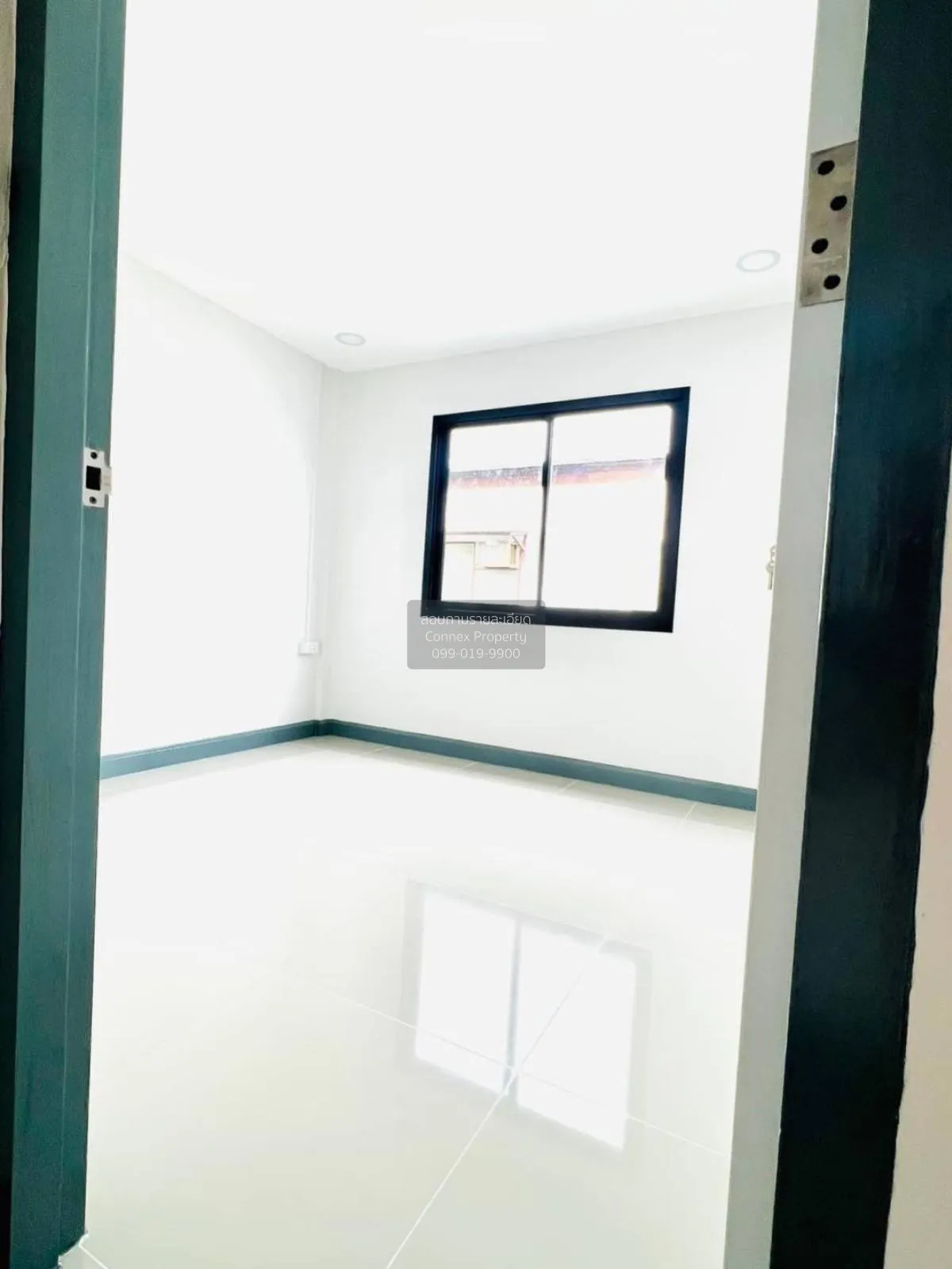 ขายทาวน์เฮ้าส์/ทาวน์โฮม  เรืองนครวิลล่า รีโนเวทใหม่ บางรักพัฒนา บ