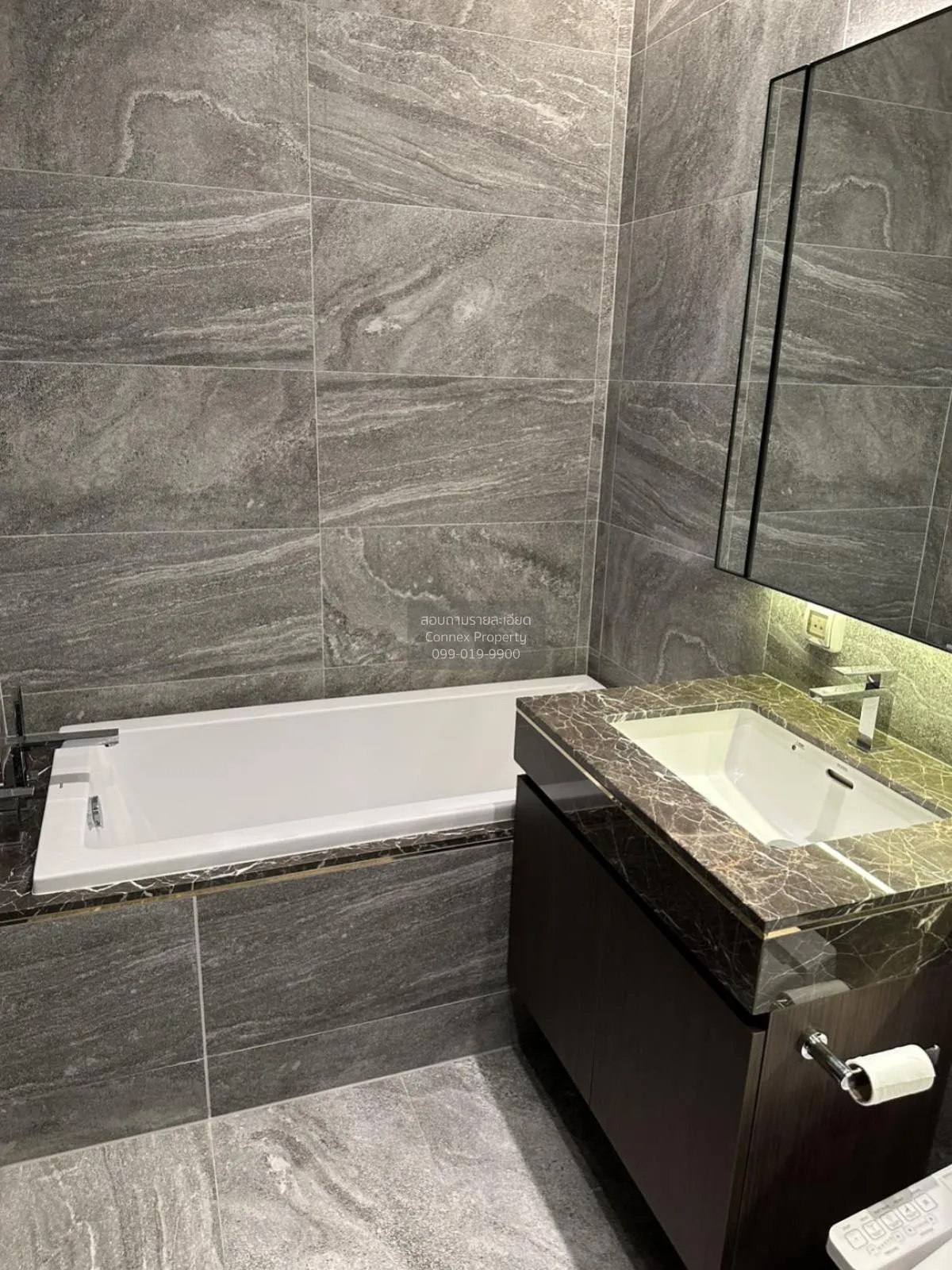 For Rent Condo , The Esse Sukhumvit 36 , BTS-Thong Lo , Phra Khan