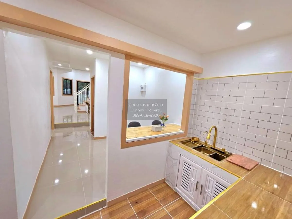 For Sale Townhouse/Townhome  , Buathongthani , Bang Bua Thong , B