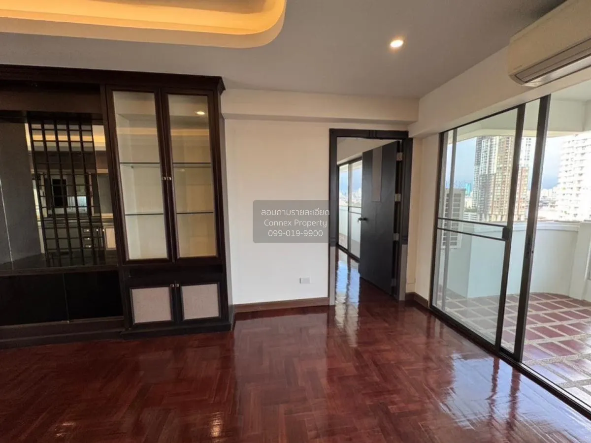 ขายคอนโด  ริเวอร์ไซด์ วิลล่า คอนโดมิเนียม 1 วิวสวย วิวแม่น้ำ บางโ