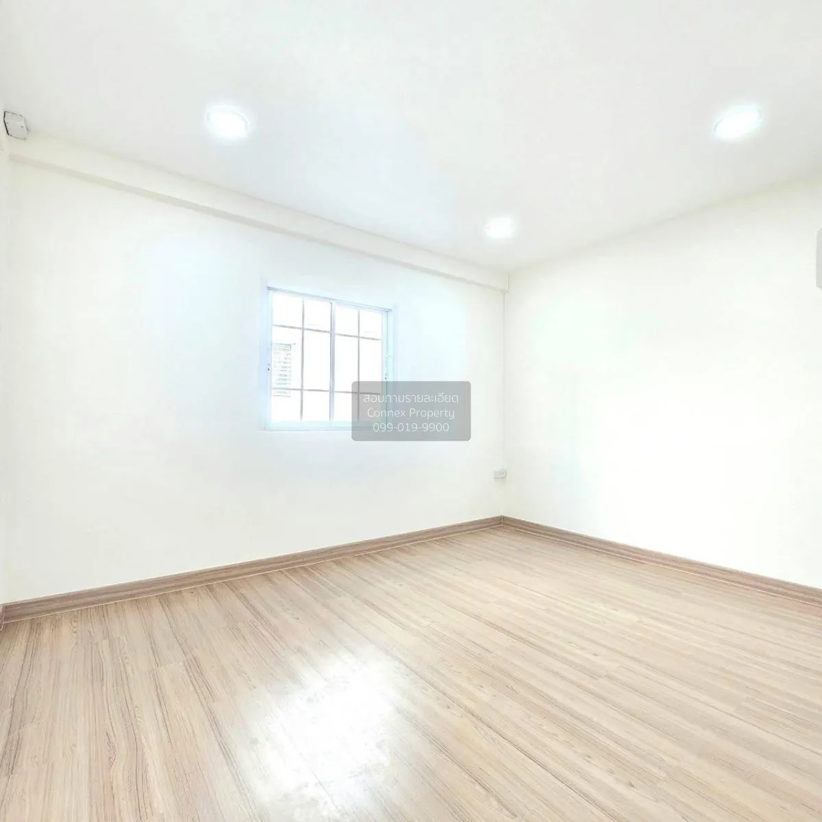 For Sale Townhouse/Townhome  , Nontiwa Garden , newly renovated ,