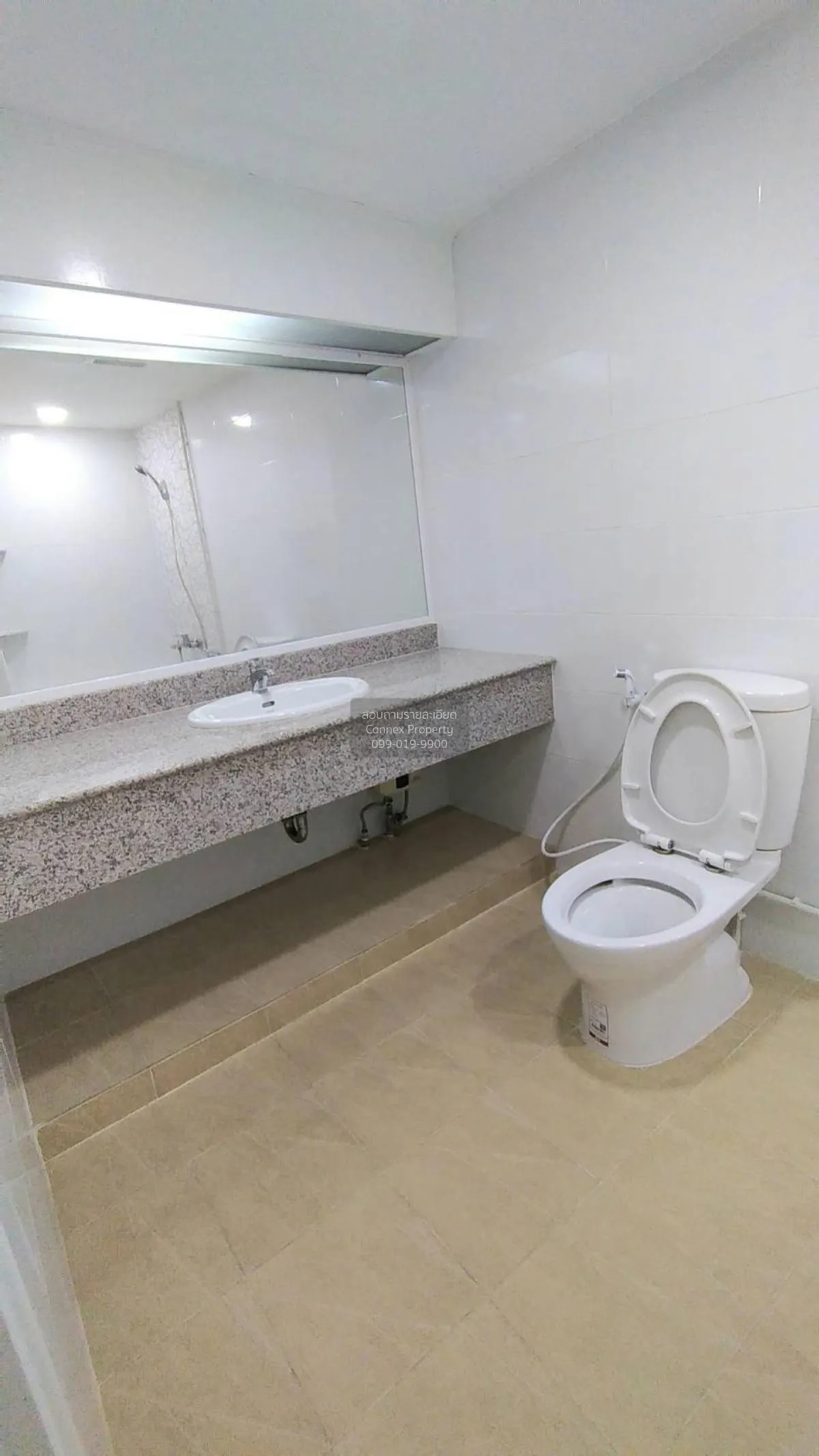 เช่าคอนโด  ฟิฟตี้ ฟิฟท์ ทาวเวอร์ ทองหล่อ BTS-ทองหล่อ คลองเตยเหนือ