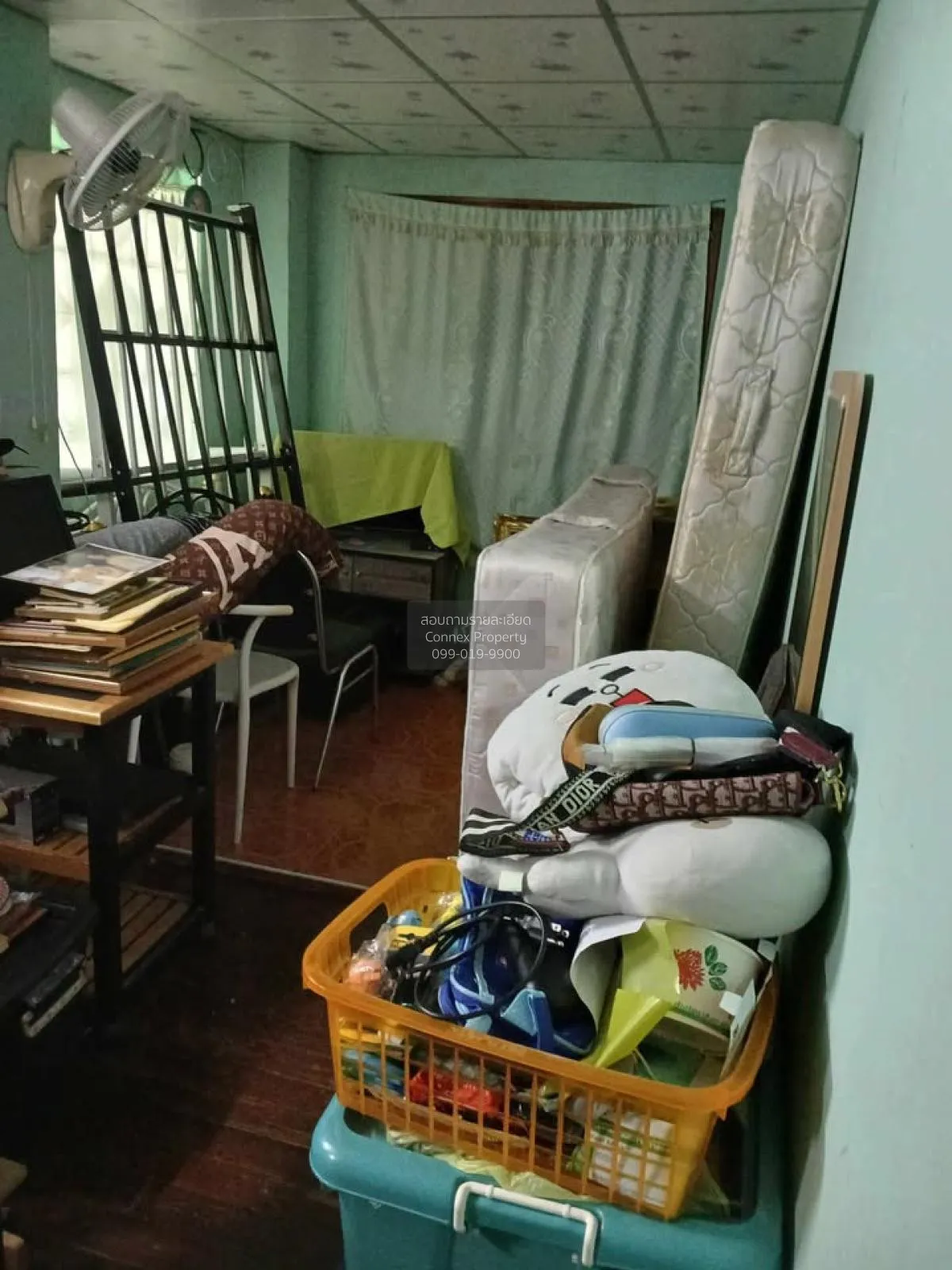 For Sale Townhouse for sale Ruamkit Village, Thung Song Hong, Lak