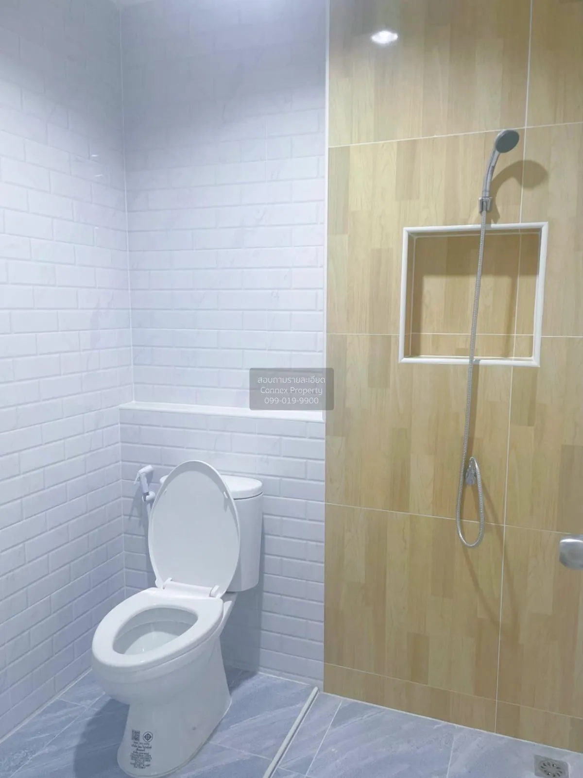 ขายทาวน์เฮ้าส์/ทาวน์โฮม  แพรมาพรเพลส รังสิต คลอง4 รีโนเวทใหม่ บึง