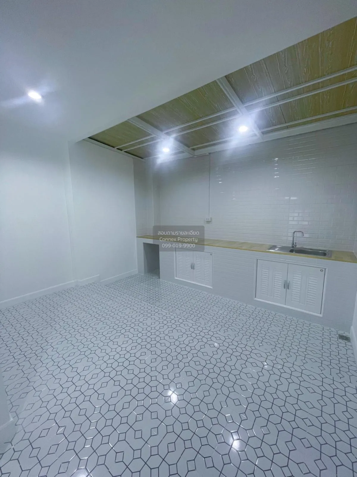 ขายทาวน์เฮ้าส์/ทาวน์โฮม  แพรมาพรเพลส รังสิต คลอง4 รีโนเวทใหม่ บึง