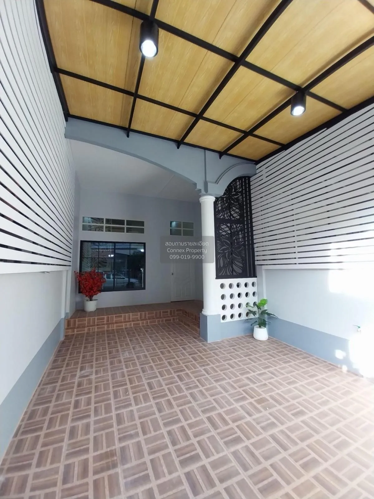 ขายทาวน์เฮ้าส์/ทาวน์โฮม  บ้านเสนาวิลล่า 8 รีโนเวทใหม่ สามวาตะวันต 2