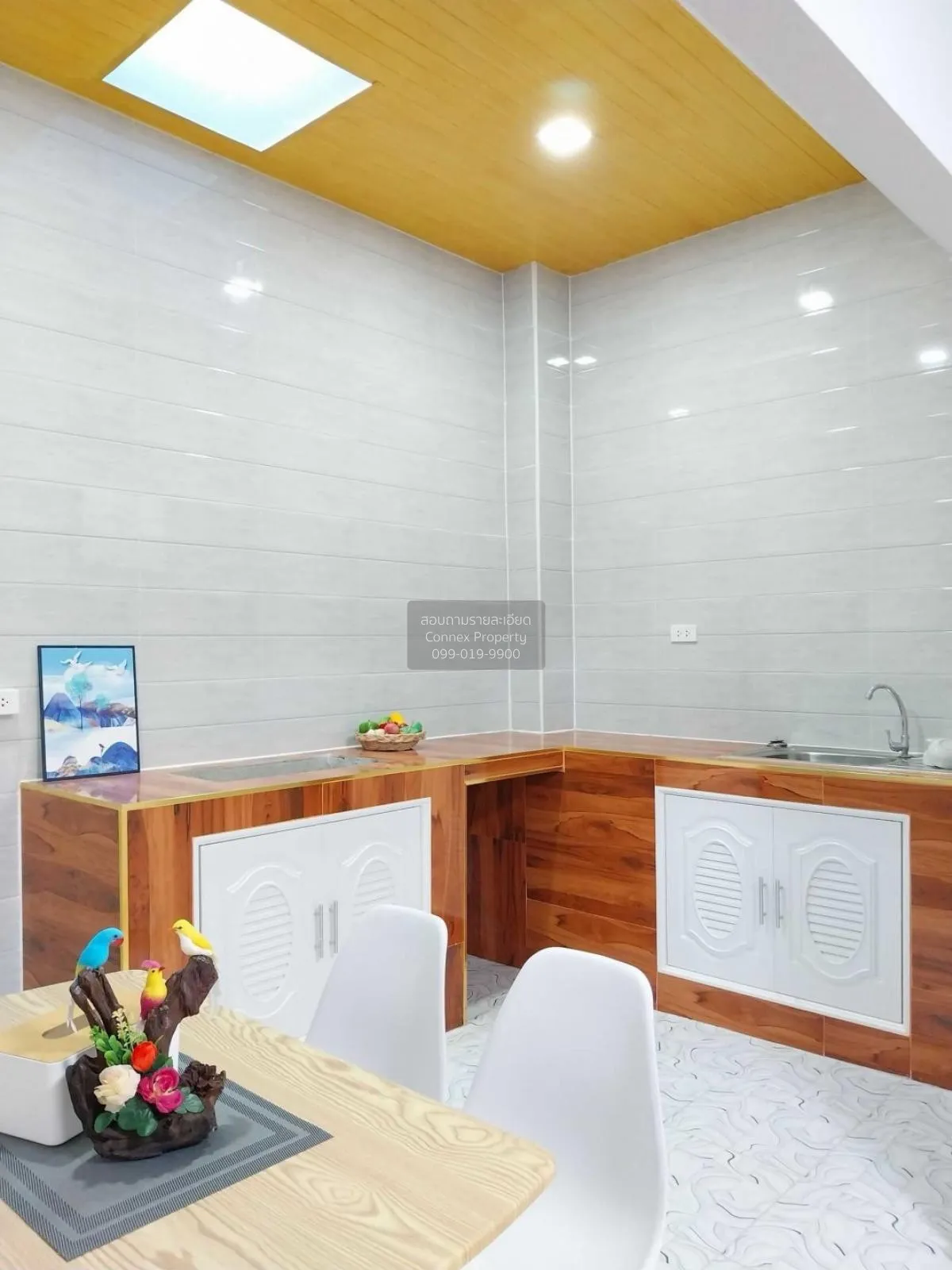 ขายทาวน์เฮ้าส์/ทาวน์โฮม  บ้านเสนาวิลล่า 8 รีโนเวทใหม่ สามวาตะวันต