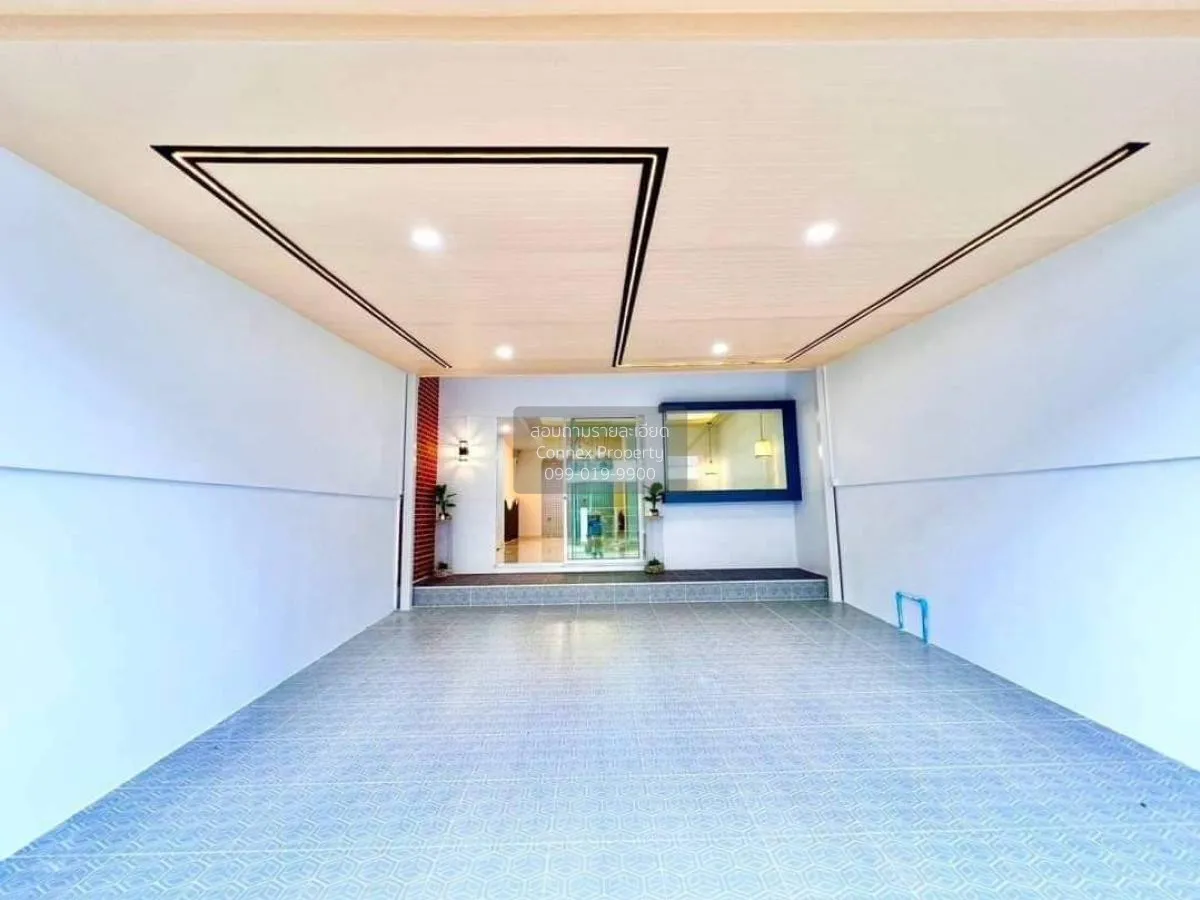 For Sale Townhouse/Townhome  , Indy Bangna Km.26 , newly renovate 3