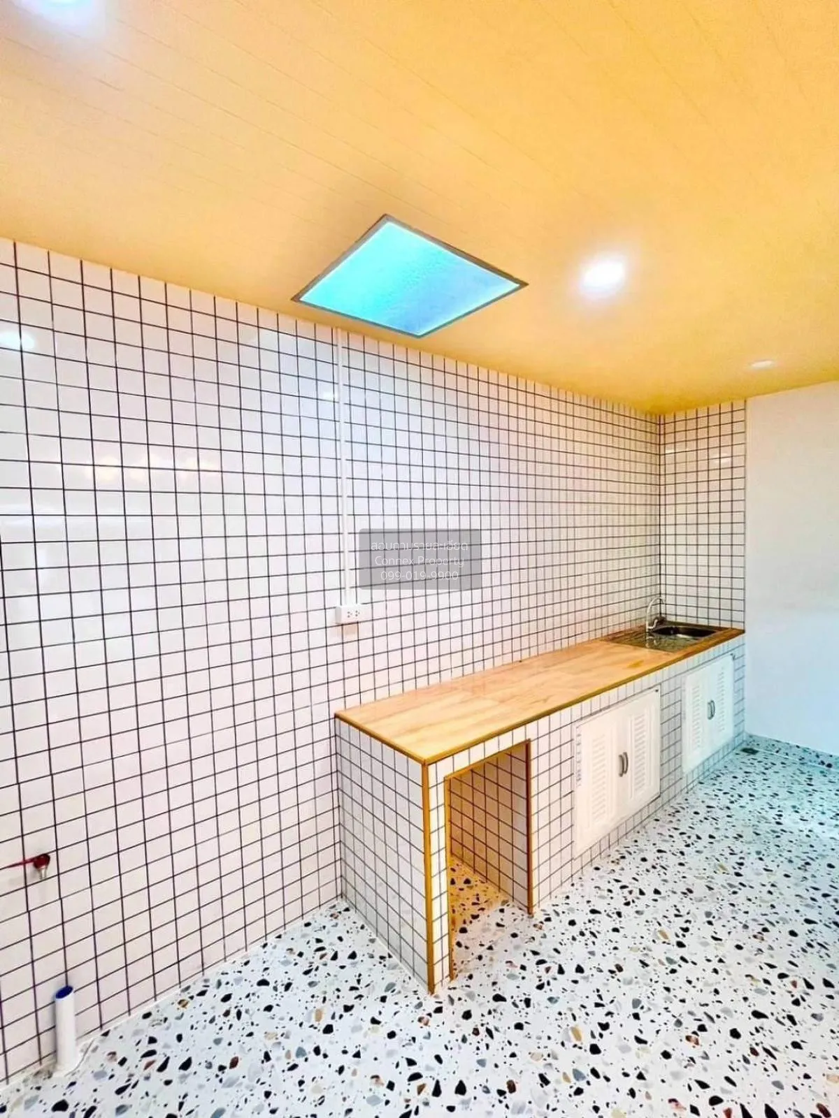 For Sale Townhouse/Townhome  , Indy Bangna Km.26 , newly renovate