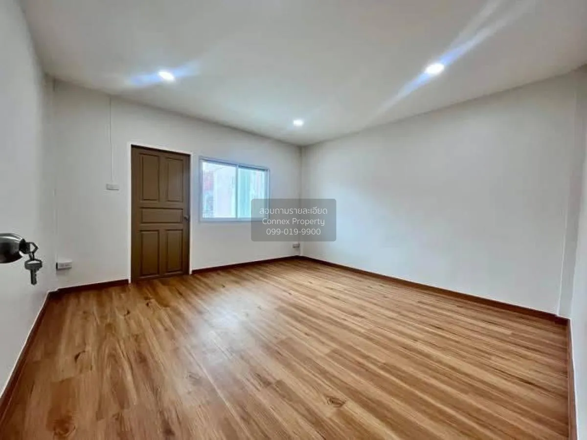 ขายทาวน์เฮ้าส์/ทาวน์โฮม  วโรชา 4 รีโนเวทใหม่ บางปู เมืองสมุทรปราก