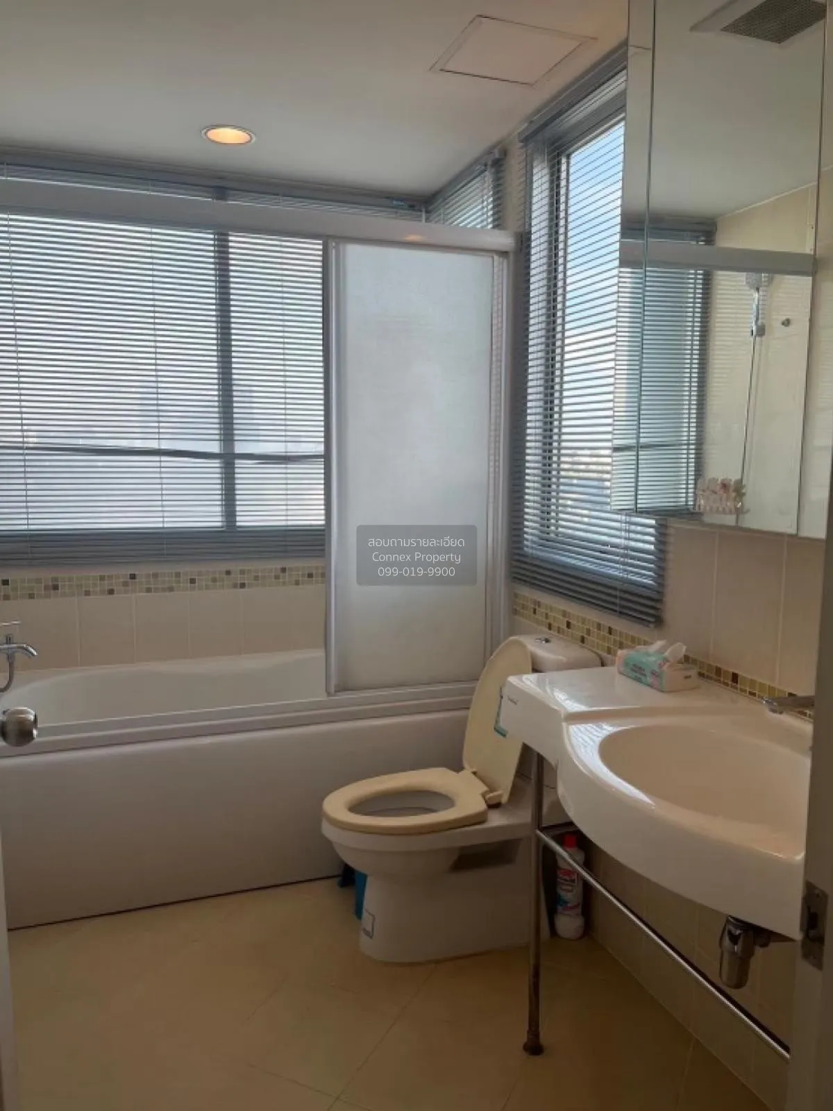 ขายคอนโด  ไลฟ์ แอท รัชดา (ลาดพร้าว 36) BTS-ห้าแยกลาดพร้าว จอมพล  