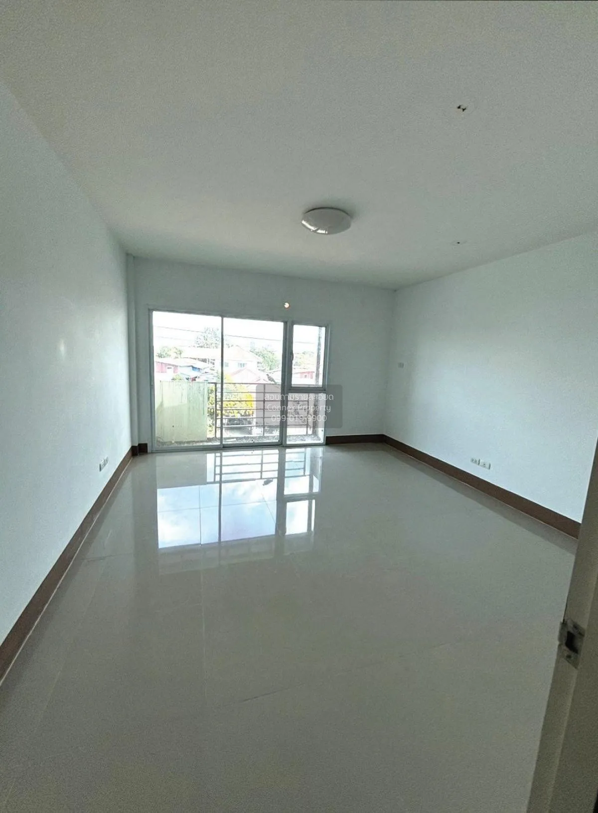 For Sale 3-storey commercial building Ban Kham Hai Khon Kaen Prov