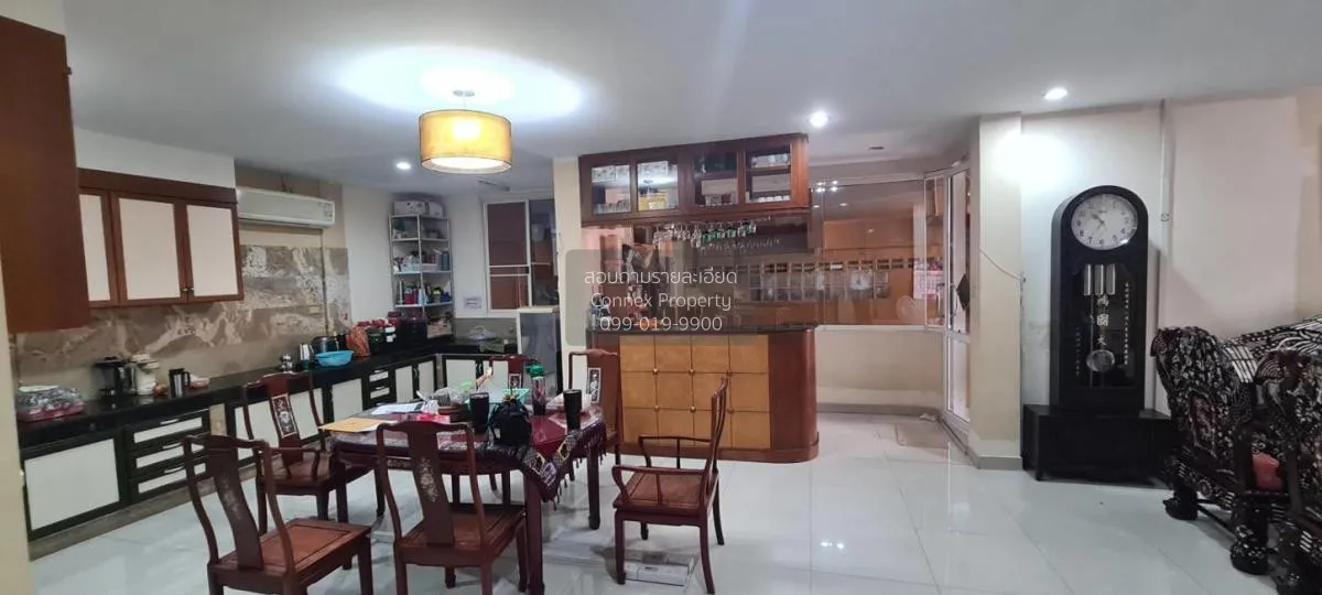 ขายทาวน์เฮ้าส์/ทาวน์โฮม  หมู่บ้าน ทรัพย์สมบูรณ์ ประชาอุทิศ 74/1 ท 4