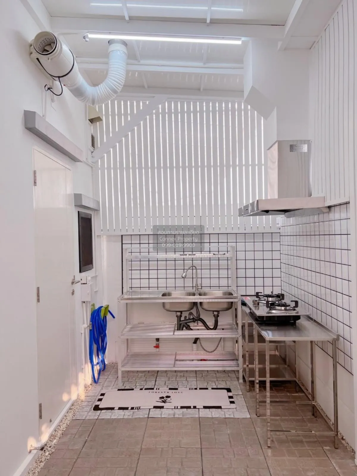 เช่าทาวน์เฮ้าส์/ทาวน์โฮม  อินดี้ 5 บางนา กม.7 บางแก้ว บางพลี สมุท