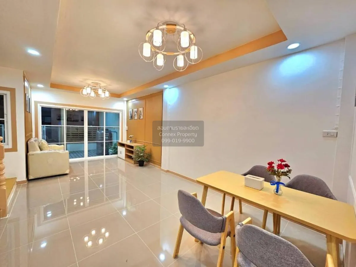 ขายทาวน์เฮ้าส์/ทาวน์โฮม  บ้านธารถวิล ซอยวัดพระเงิน รีโนเวทใหม่ บา