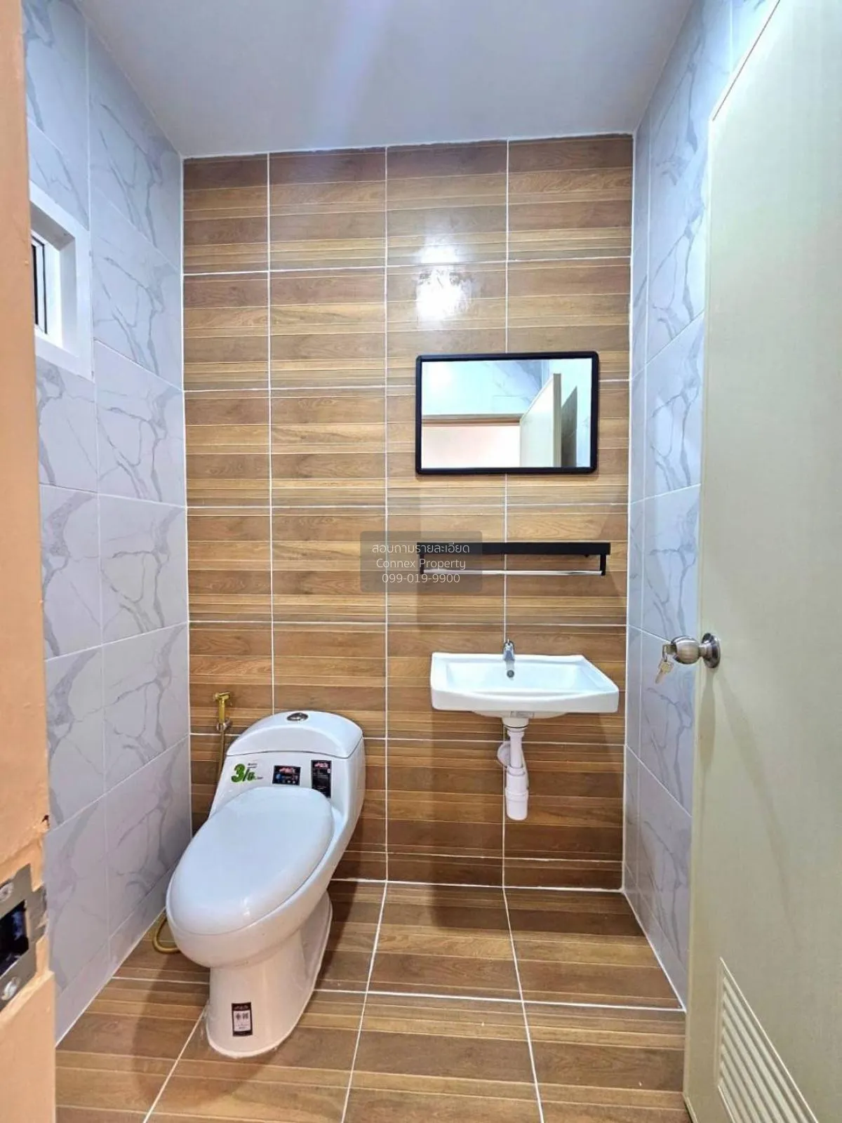 ขายทาวน์เฮ้าส์/ทาวน์โฮม  บ้านธารถวิล ซอยวัดพระเงิน รีโนเวทใหม่ บา