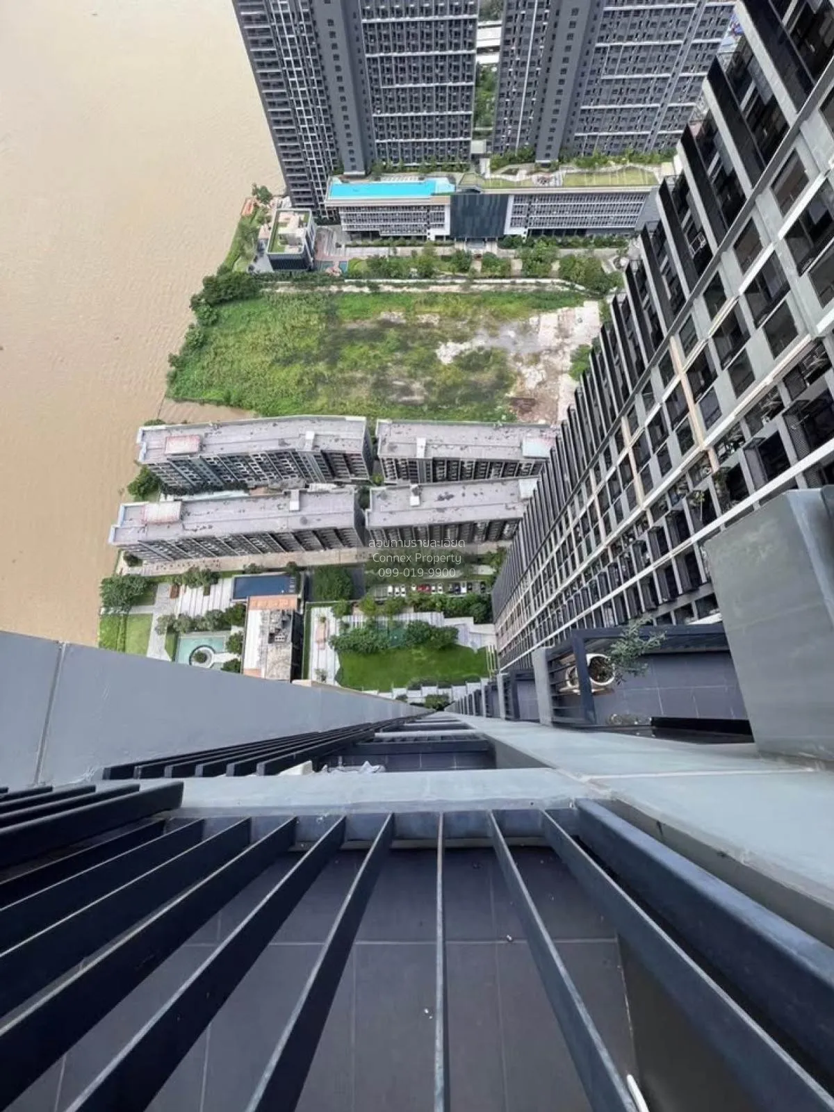 เช่าคอนโด  เดอะ โพลิแทน รีฟ MRT-สะพานพระนั่งเกล้า บางกระสอ เมืองน