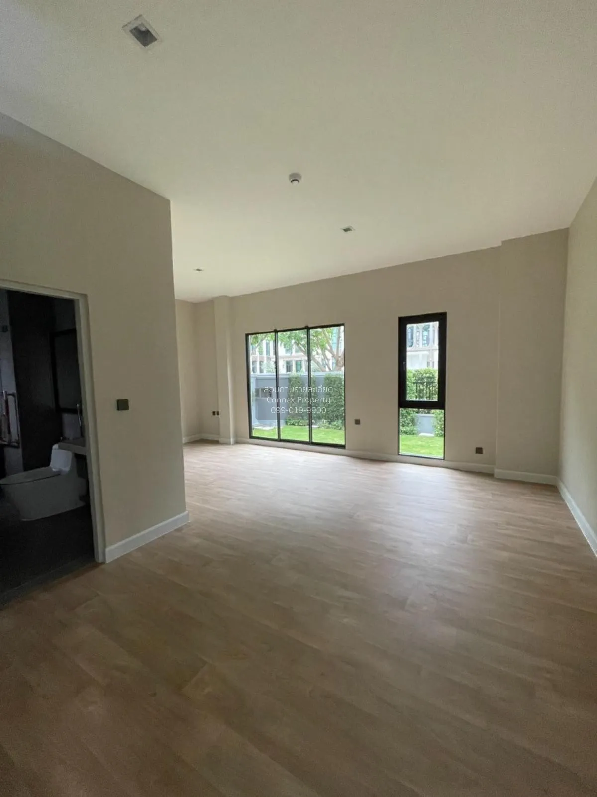 ขายบ้าน  แกรนด์ บางกอก บูเลอวาร์ด พระราม 9 – ศรีนครินทร์ สะพานสูง