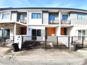 For Rent Townhouse/Townhome  , Baan Pruksa 118 Liabwaree - Minburi , Krathum Rai , Nong Chok , Bangkok , CX-114657