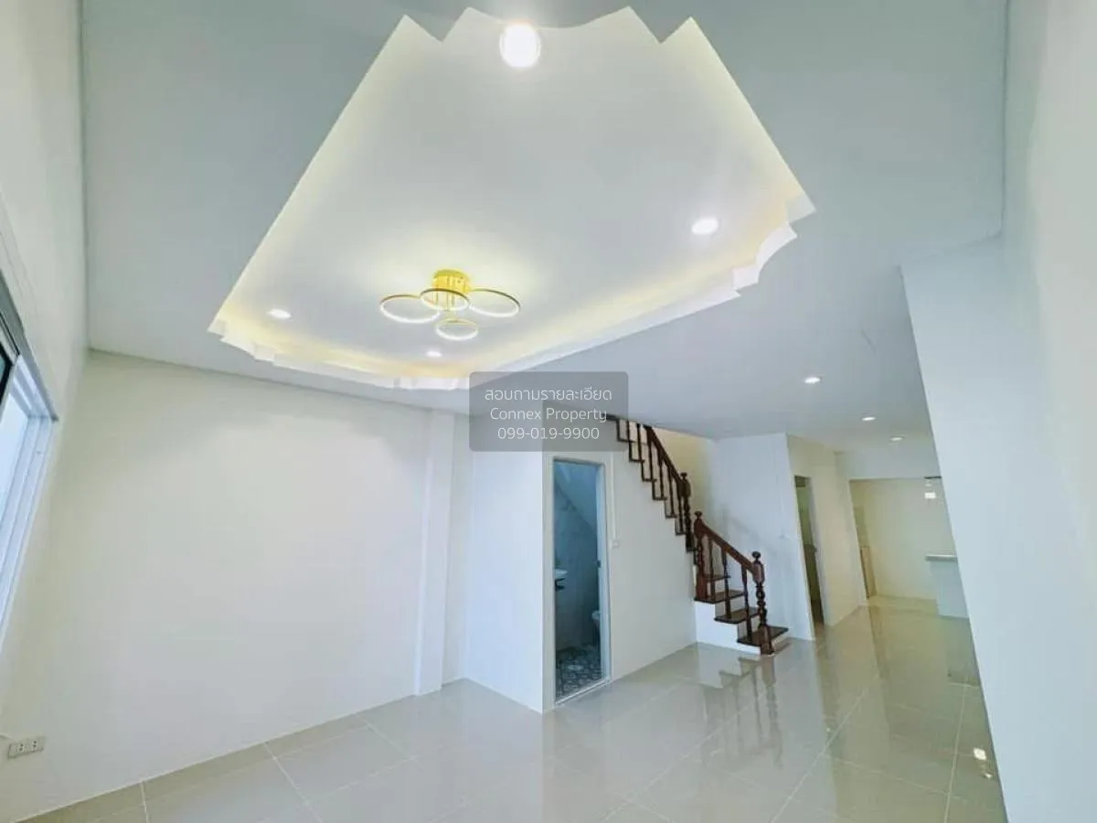 For Sale Townhouse/Townhome  , Phong Sirichai 1 , newly renovated