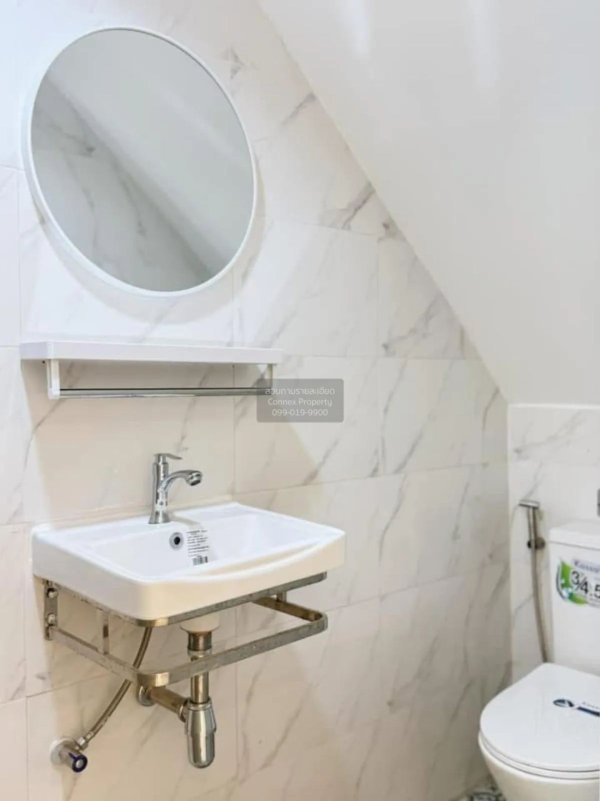 For Sale Townhouse/Townhome  , Phong Sirichai 1 , newly renovated