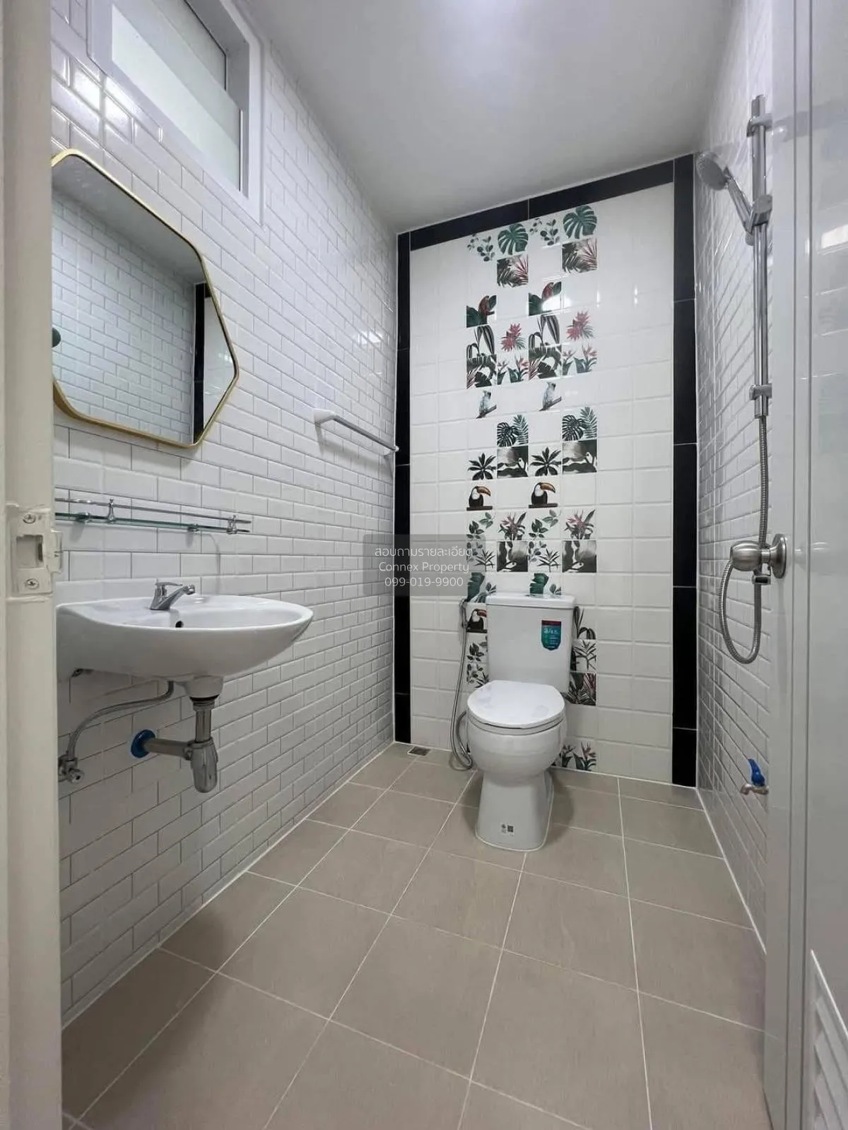 For Sale Townhouse/Townhome  , Baan Fah Rangsit, Khlong 4 , Bueng